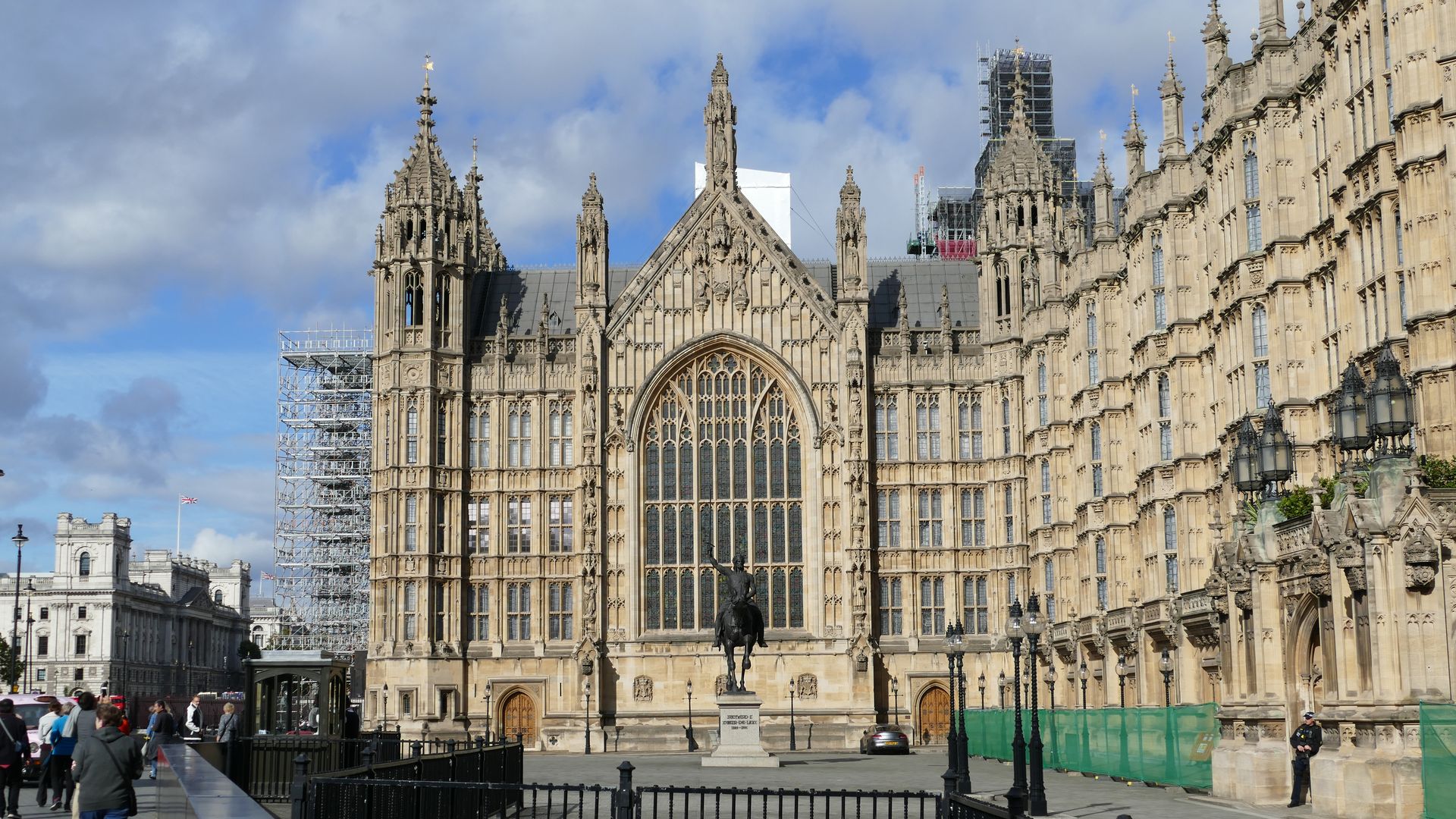 Westminster Palace & Stature of Richard I